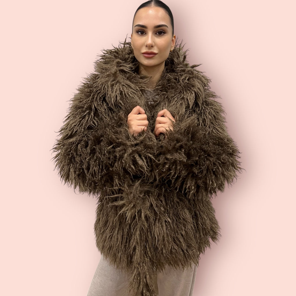 Fluffy faux jas bruin