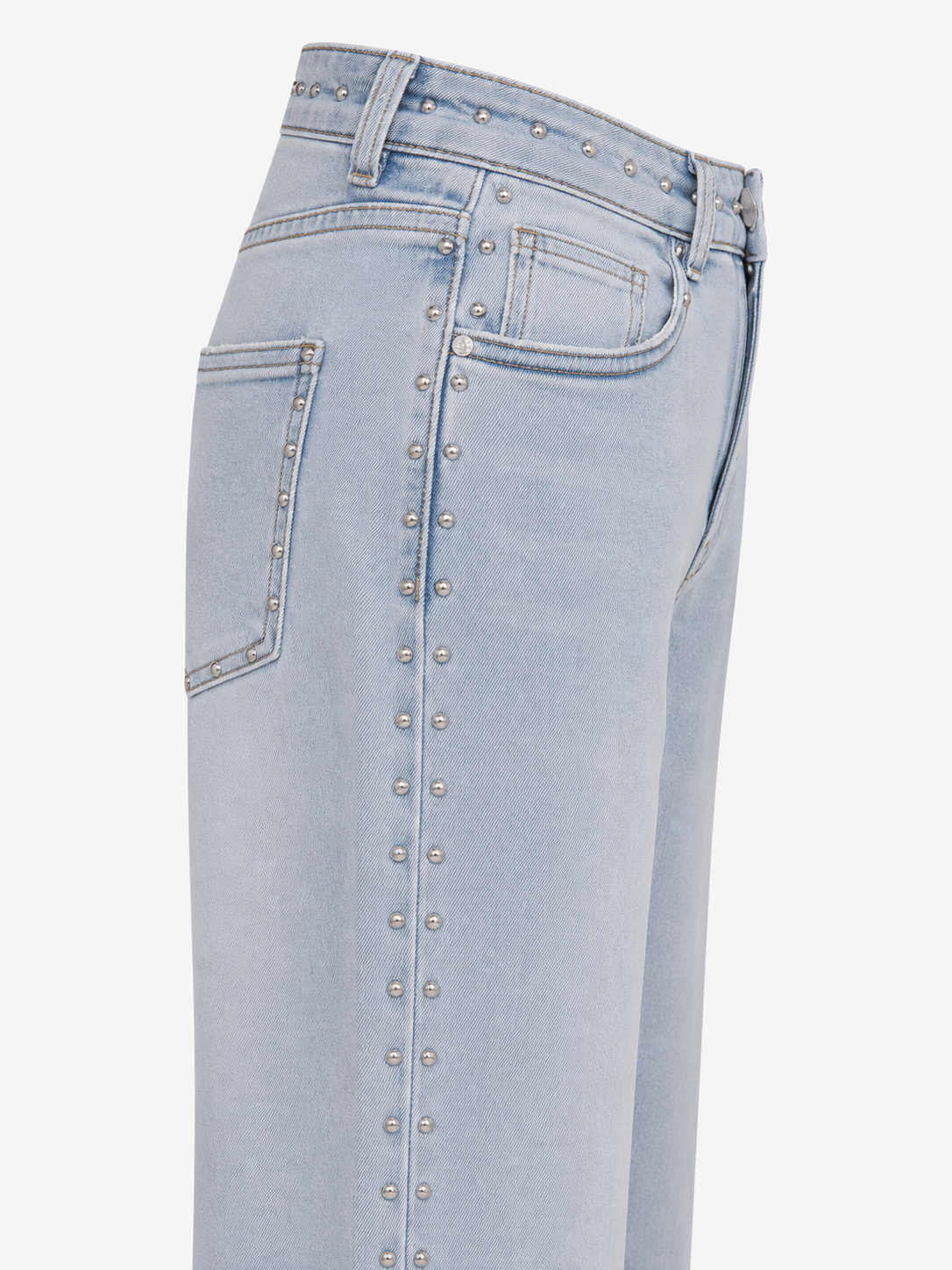 Stud Jeans